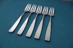 Lauffer Towle Bedford Satin Stainless 18/8 Japan 6 5/8"