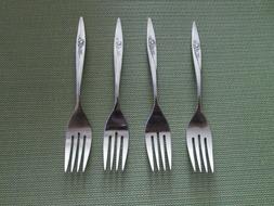 Oneida stainless Lasting Rose set of 4 salad forks