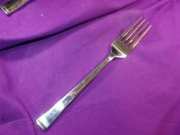 SUPREME BY TOWLE ARCTIC SALAD FORK 18/8 STAINLESS KOREA MULT