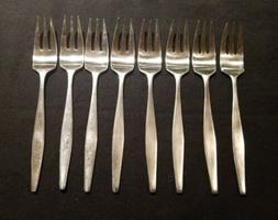 Vintage LAUFFER Vantage Mid Century Modern Stainless Flatwar